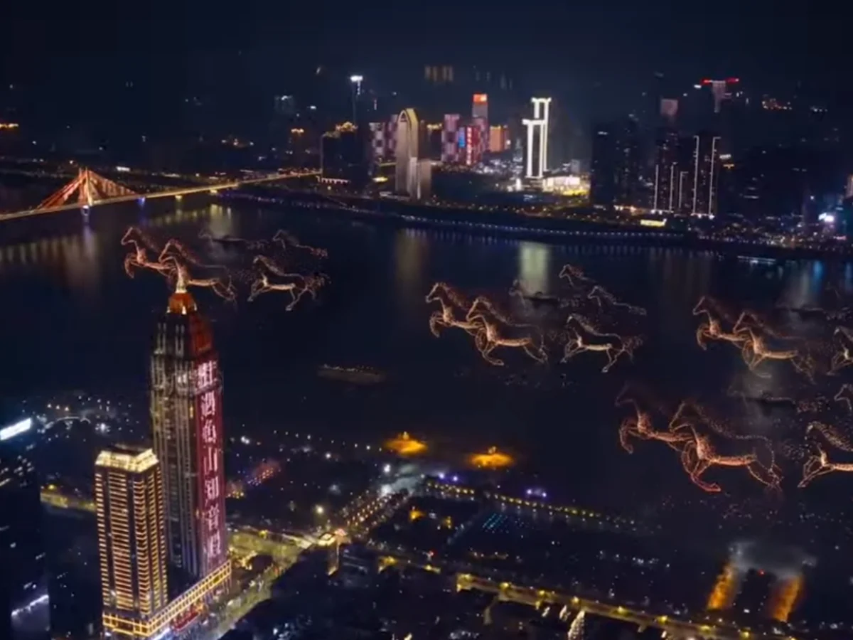 Crostars 3,000 drones forming galloping horses above Wuhan Yangtze River skyline for Lunar New Year, 2026